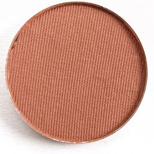 Anastasia eyeshadow single in Bengal